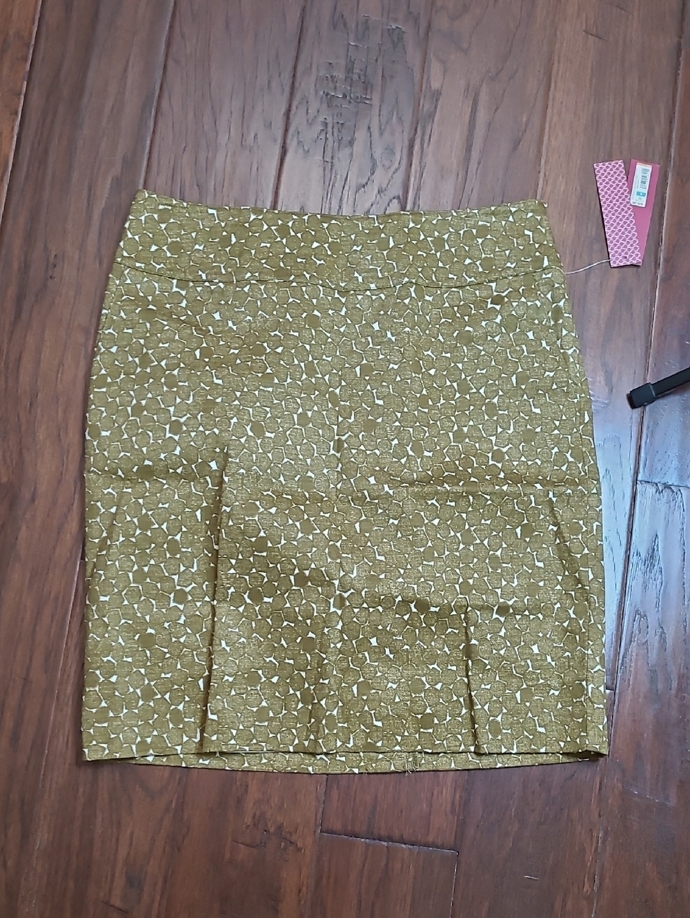 NWT Merona Mustard Goldish Brown Design Pencil Skirt size 6